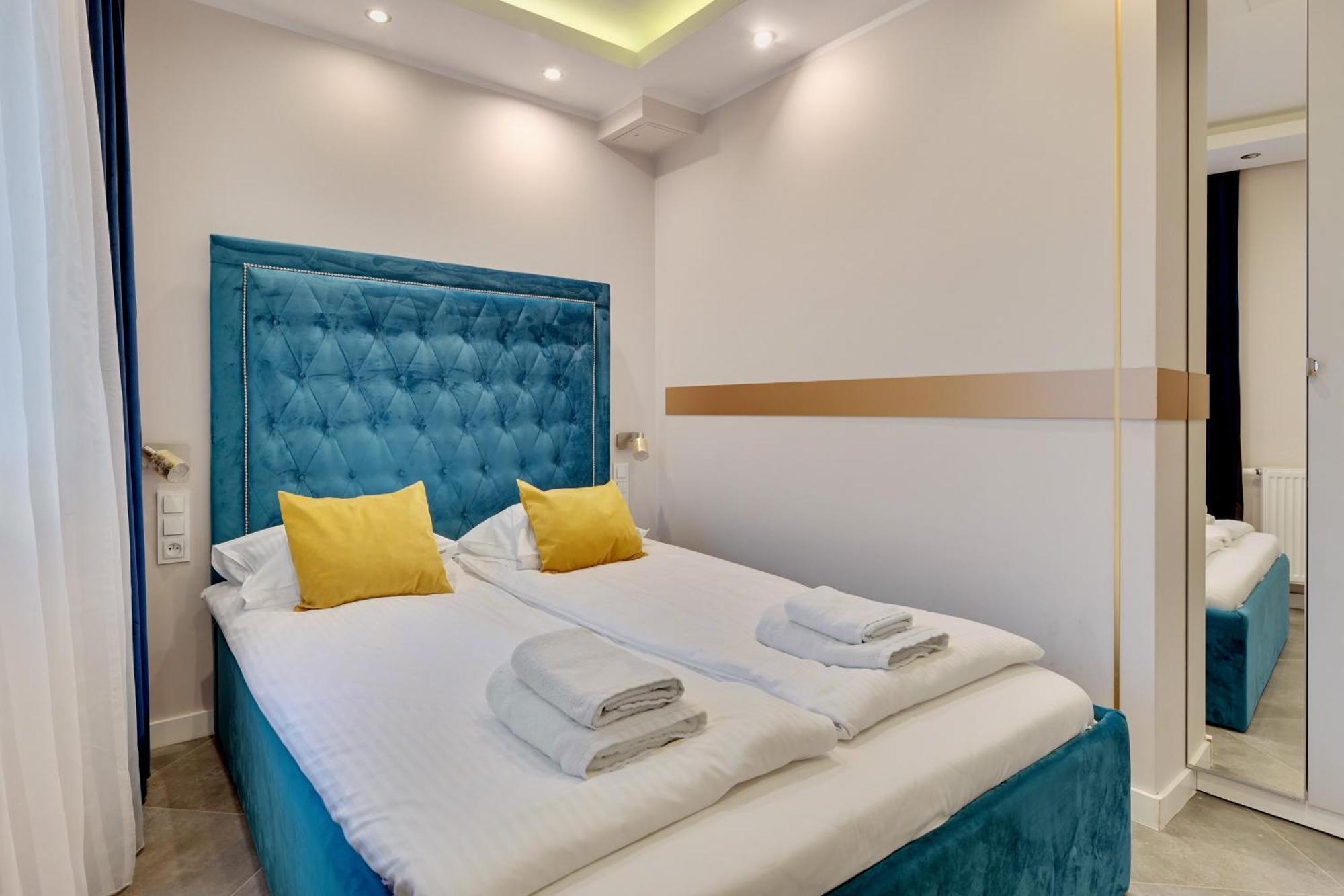 Flatbook - City Center Spa Apartments Waterlane Island Гданьск Экстерьер фото